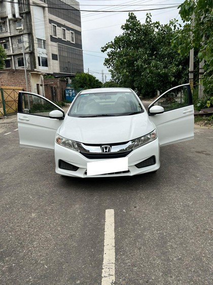 Second-hand 2016 Honda City i DTec SV for sale in Ludhiana