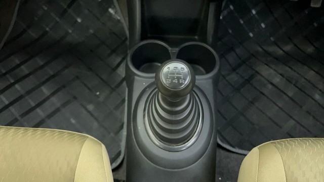 Second-hand 2015 Honda Amaze 2nd Gen E for sale in Ahmedabad-12