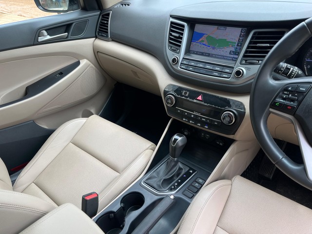 Second-hand 2019 Hyundai Tucson 2.0 Dual VTVT 2WD AT GL for sale in Bangalore-9