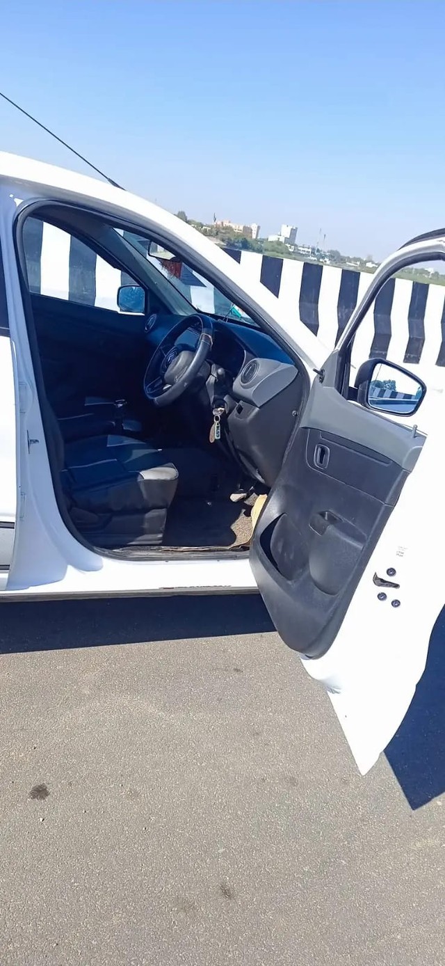 Second-hand 2021 Renault KWID 1.0 RXT Opt for sale in Bhilwara-1