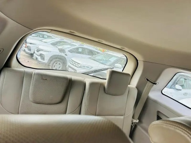 Second-hand 2017 Mahindra XUV500 R W10 FWD for sale in Bhilwara-17