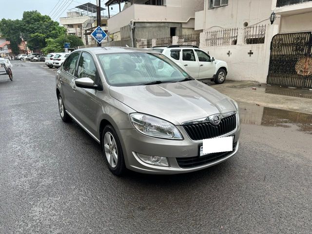 Skoda Rapid 1.6 MPI Ambition Second-hand 2015 Skoda Rapid 1.6 MPI Ambition for sale in Nagpur