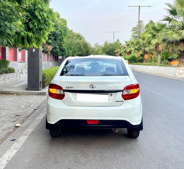Second-hand 2020 Tata Zest Revotron 1.2T XE for sale in New Delhi-2