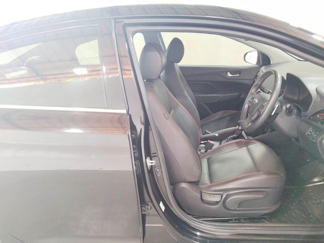 Second-hand 2021 Hyundai Verna SX Opt Turbo for sale in Kochi-15