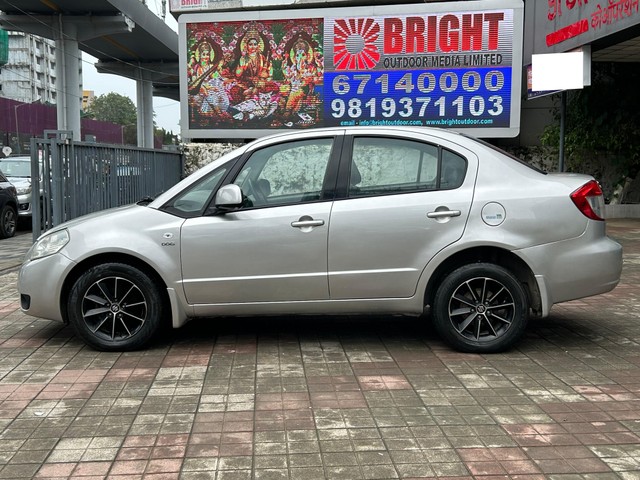 Second-hand 2011 Maruti SX4 VDI for sale in Mumbai-5