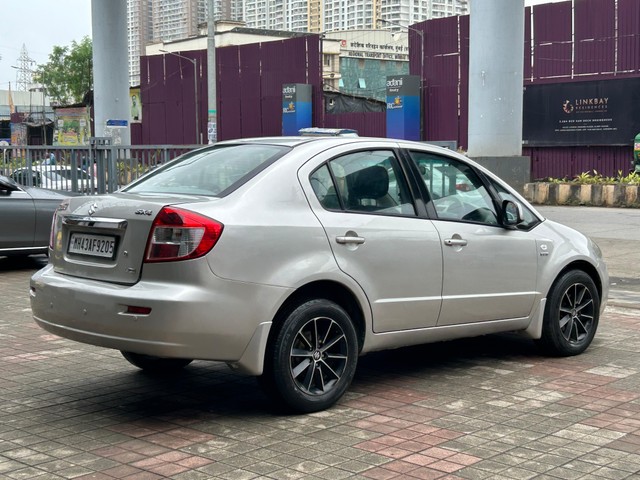 Second-hand 2011 Maruti SX4 VDI for sale in Mumbai-4