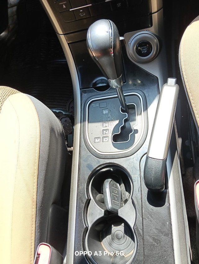 Second-hand 2018 Mahindra XUV500 W7 AT BSIV for sale in Faridabad-12