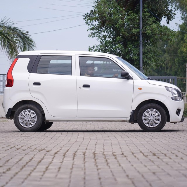Second-hand 2021 Maruti Wagon R CNG LXI for sale in Karnal-1
