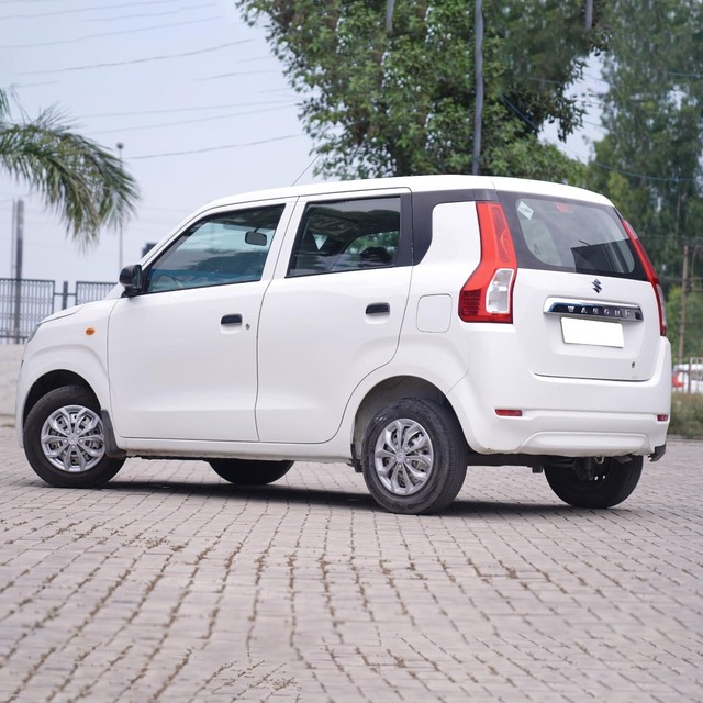 Second-hand 2021 Maruti Wagon R CNG LXI for sale in Karnal-3