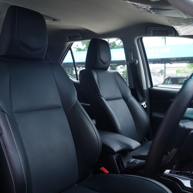 Second-hand 2025 Toyota Fortuner 4X2 Diesel AT for sale in Karnal-15