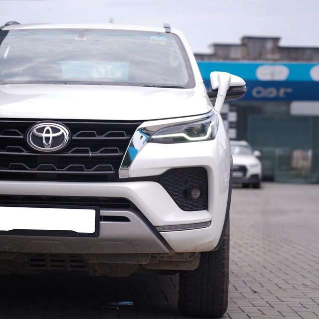 Second-hand 2025 Toyota Fortuner 4X2 Diesel AT for sale in Karnal-5