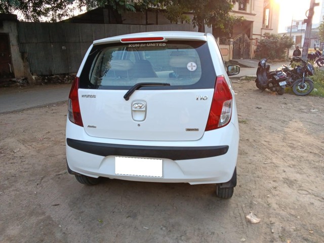 Second-hand 2010 Hyundai i10 Sportz 1.2 AT for sale in Secunderabad-1
