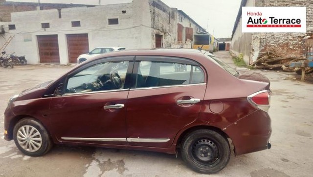 Second-hand 2015 Honda Amaze S Diesel for sale in Varanasi-2
