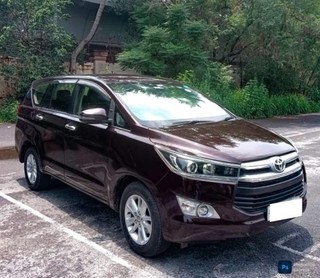 Toyota Innova Crysta 2016-2020 Toyota Innova Crysta 2.4 GX MT BSIV