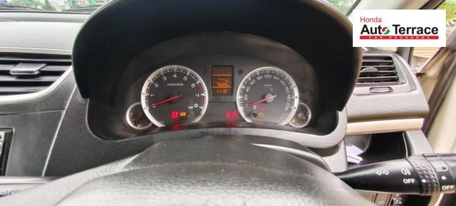 Second-hand 2013 Maruti Swift VXI for sale in Durg-12