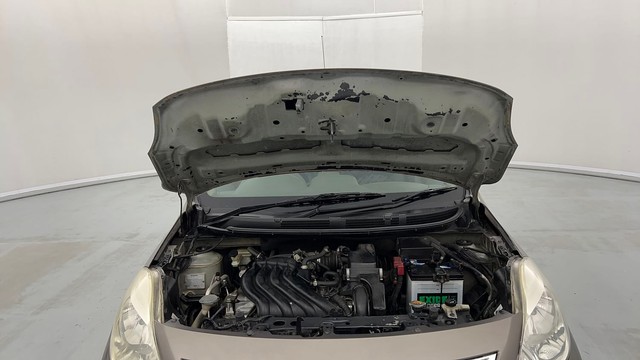 Second-hand 2013 Nissan Sunny XV for sale in Kanpur-8