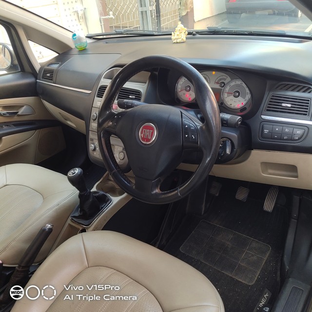 Second-hand 2011 Fiat Linea T Jet for sale in Bangalore-4