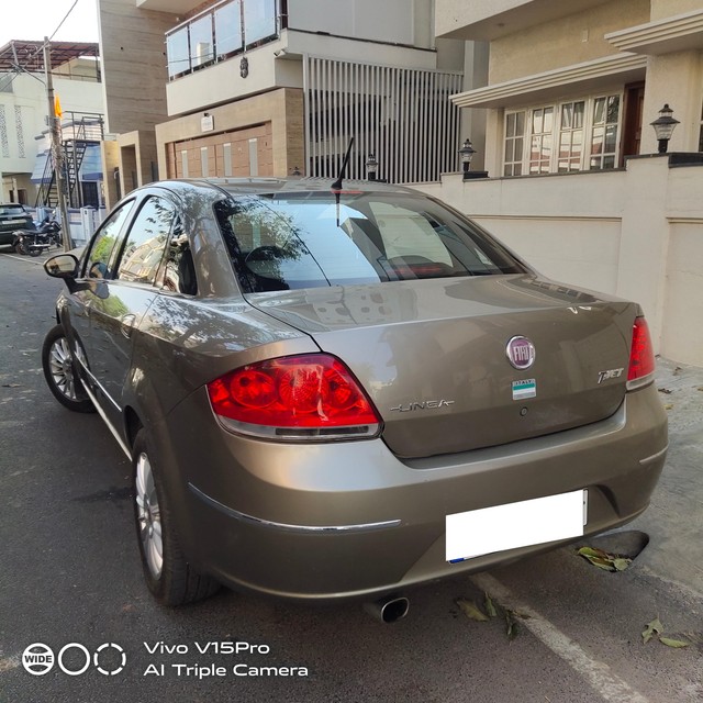 Second-hand 2011 Fiat Linea T Jet for sale in Bangalore-5