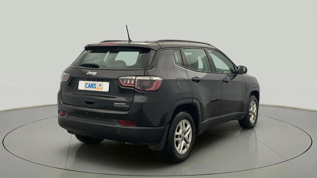 Second-hand 2019 Jeep Compass 2.0 Sport Plus BSIV for sale in Lucknow-13