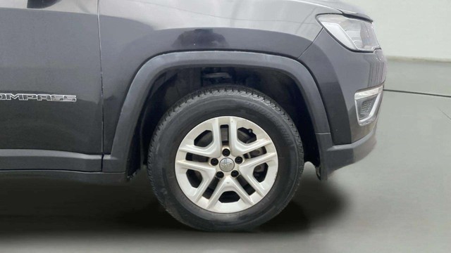 Second-hand 2019 Jeep Compass 2.0 Sport Plus BSIV for sale in Lucknow-26