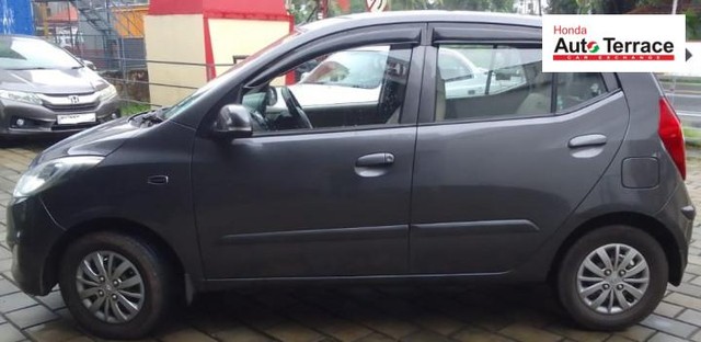 Second-hand 2013 Hyundai i10 Sportz 1.2 for sale in Kottayam-3