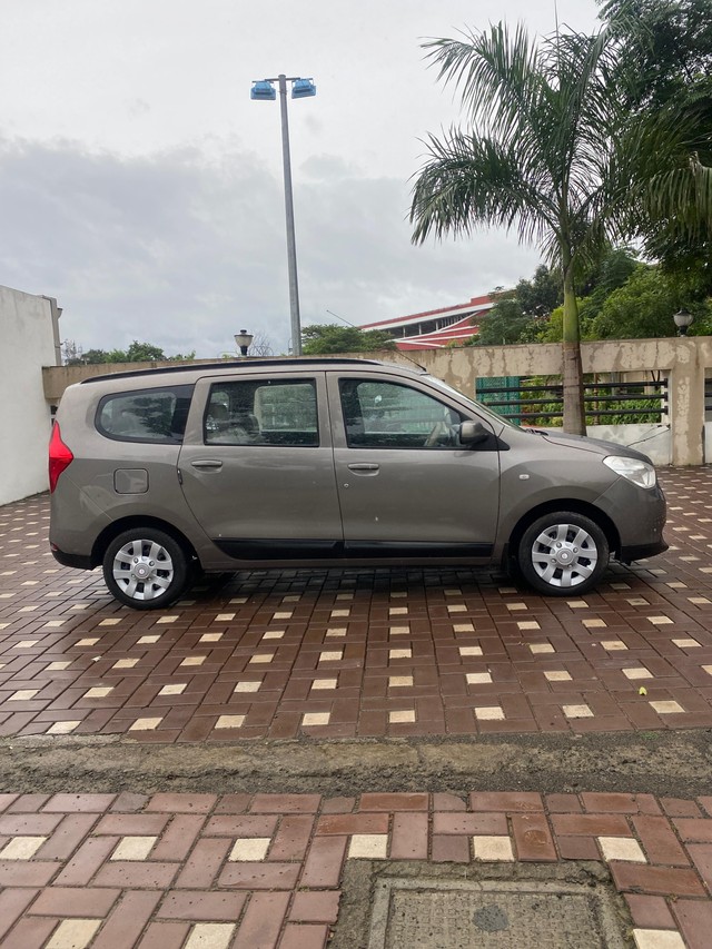 Second-hand 2015 Renault Lodgy 85PS RxZ for sale in Pune-1