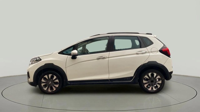 Second-hand 2020 Honda WR-V VX Diesel for sale in Patna-5