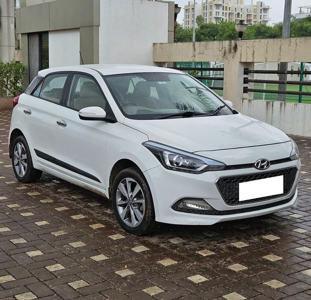 Hyundai i20 Asta 1.2 Second-hand 2016 Hyundai i20 Asta 1.2 for sale in Pune