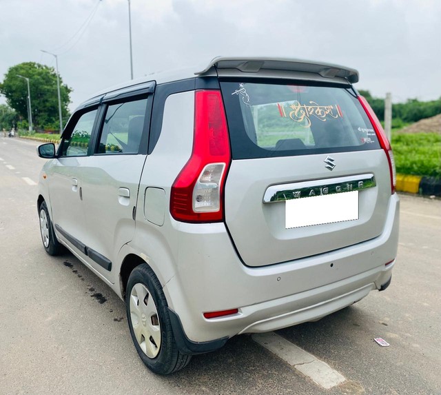Second-hand 2019 Maruti Wagon R VXI for sale in Ahmedabad-13