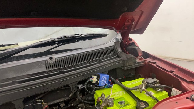 Second-hand 2017 Mahindra TUV 300 T10 Dual Tone for sale in Hyderabad-30