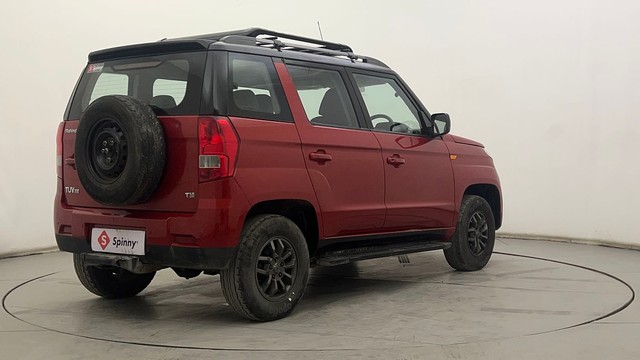 Second-hand 2017 Mahindra TUV 300 T10 Dual Tone for sale in Hyderabad-3