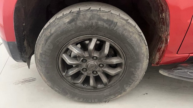 Second-hand 2017 Mahindra TUV 300 T10 Dual Tone for sale in Hyderabad-20