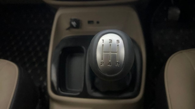 Second-hand 2017 Mahindra TUV 300 T10 Dual Tone for sale in Hyderabad-12