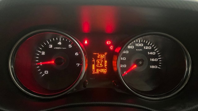 Second-hand 2017 Mahindra TUV 300 T10 Dual Tone for sale in Hyderabad-13