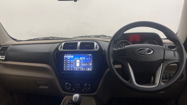 Second-hand 2017 Mahindra TUV 300 T10 Dual Tone for sale in Hyderabad-11