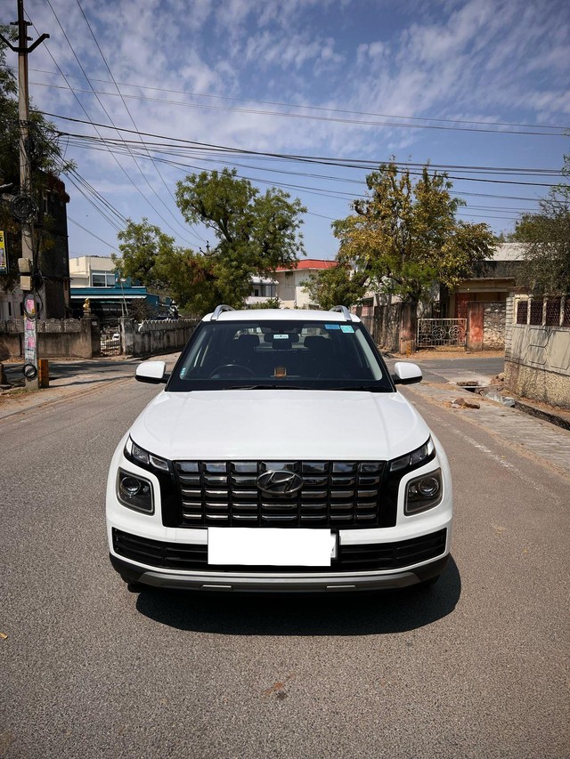 Hyundai Venue S Opt 2023-2025 Second-hand 2023 Hyundai Venue S Opt 2023-2025 for sale in Ajmer-5
