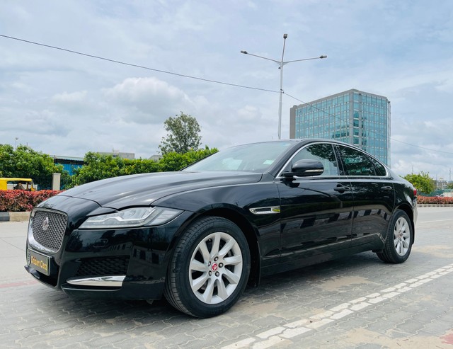 Second-hand 2016 Jaguar XF 2.0 Diesel Prestige for sale in Bangalore-8