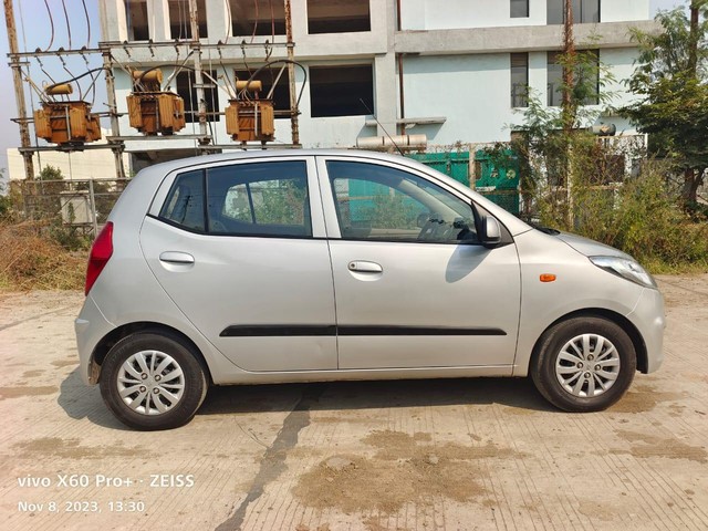 Second-hand 2016 Hyundai i10 Era for sale in Bhopal-3