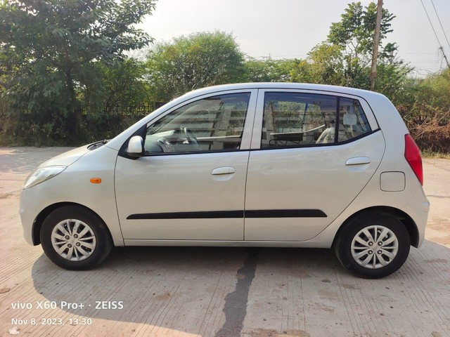 Second-hand 2016 Hyundai i10 Era for sale in Bhopal-5