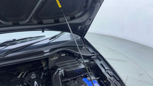 Second-hand 2015 Volkswagen Vento Petrol Highline AT for sale in Gurgaon-29