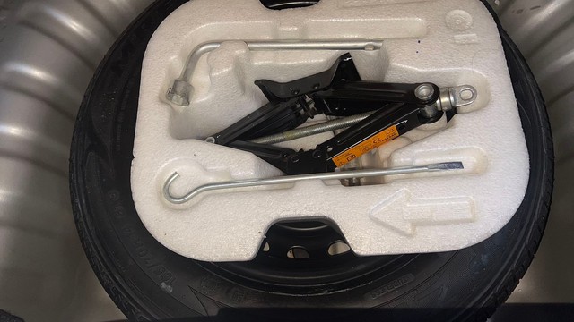 Second-hand 2016 Nissan Micra XV for sale in Ghaziabad-21