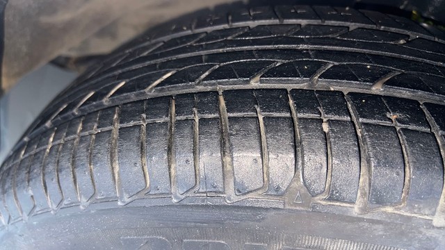 Second-hand 2016 Nissan Micra XV for sale in Ghaziabad-37