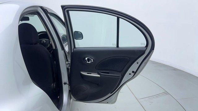 Second-hand 2016 Nissan Micra XV for sale in Ghaziabad-26