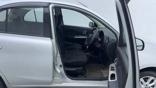 Second-hand 2016 Nissan Micra XV for sale in Ghaziabad-15