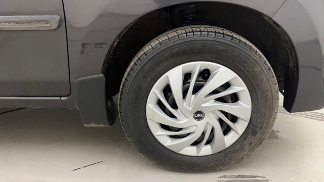 Second-hand 2017 Maruti Suzuki Alto 800 LXi for sale in Visakhapatnam-17