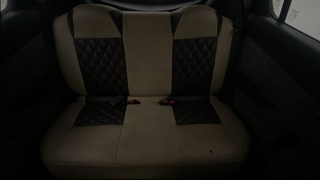 Second-hand 2017 Maruti Suzuki Alto 800 LXi for sale in Visakhapatnam-24