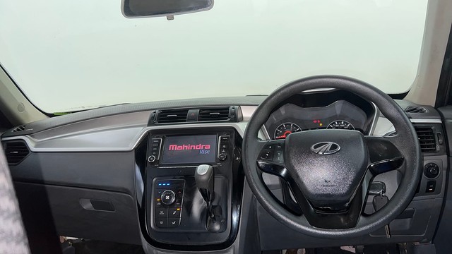 Second-hand 2018 Mahindra KUV 100 NXT G80 K2 Plus 6 Str for sale in Gurgaon-11