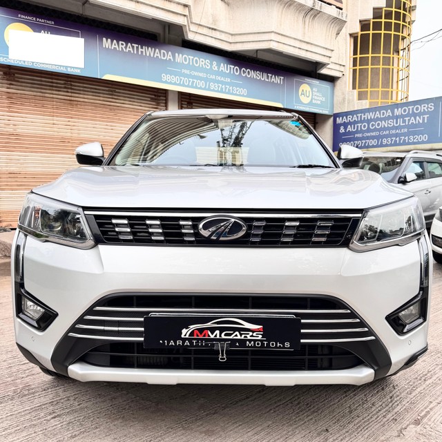 Second-hand 2020 Mahindra XUV300 W8 Option Diesel BSVI for sale in Aurangabad-4