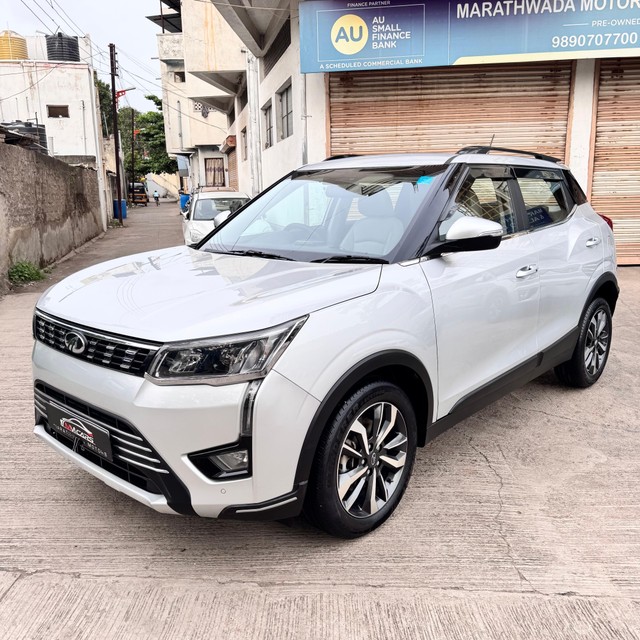 Second-hand 2020 Mahindra XUV300 W8 Option Diesel BSVI for sale in Aurangabad-6