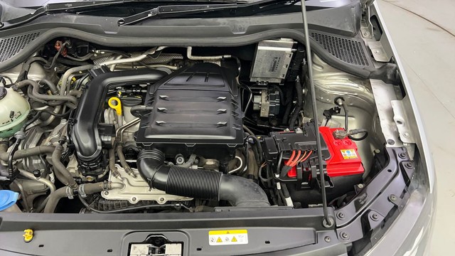 Second-hand 2022 Volkswagen Vento 1.0 TSI Highline for sale in Kolkata-39
